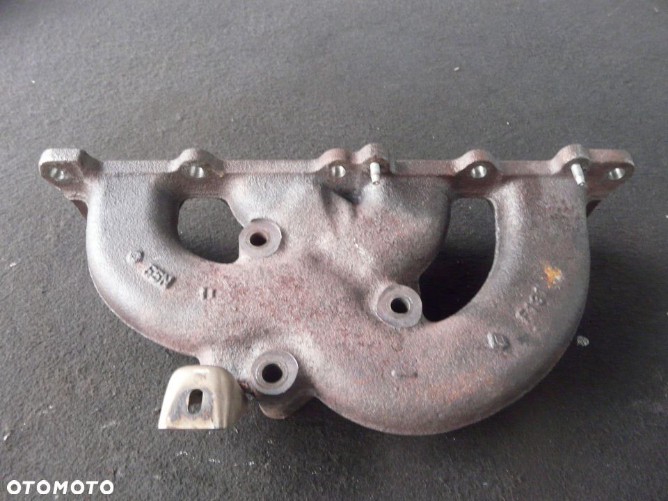 Kolektor wydechowy 8200438833 Renault Megane 3 2.0 TCE - 2