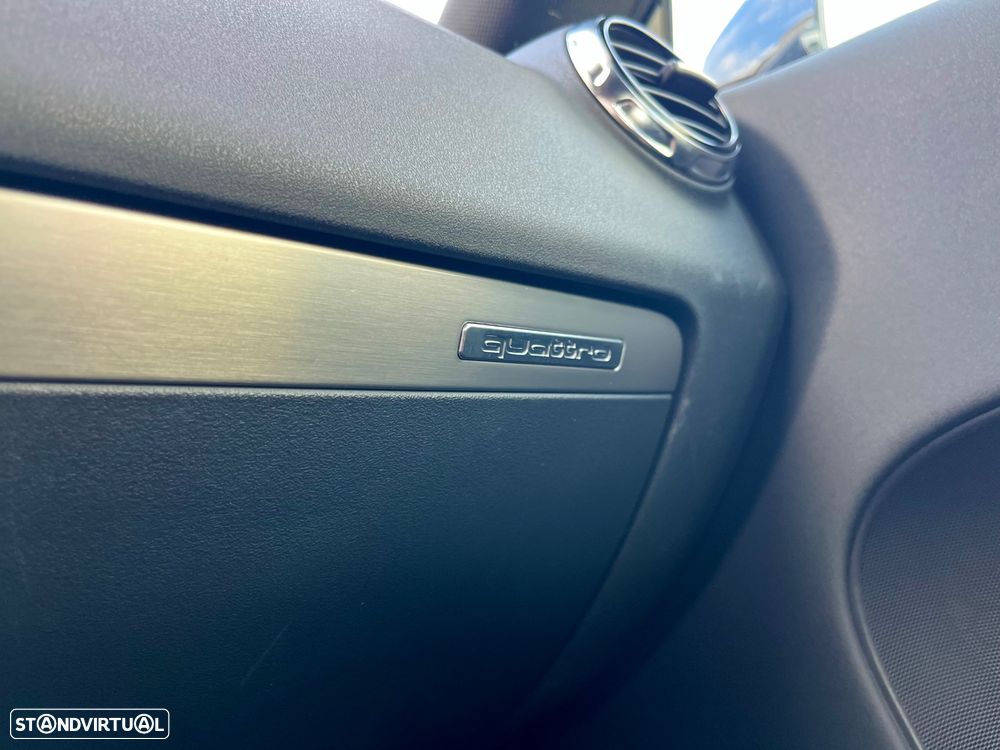 Audi TT Coupé 2.0 TDI quattro - 27