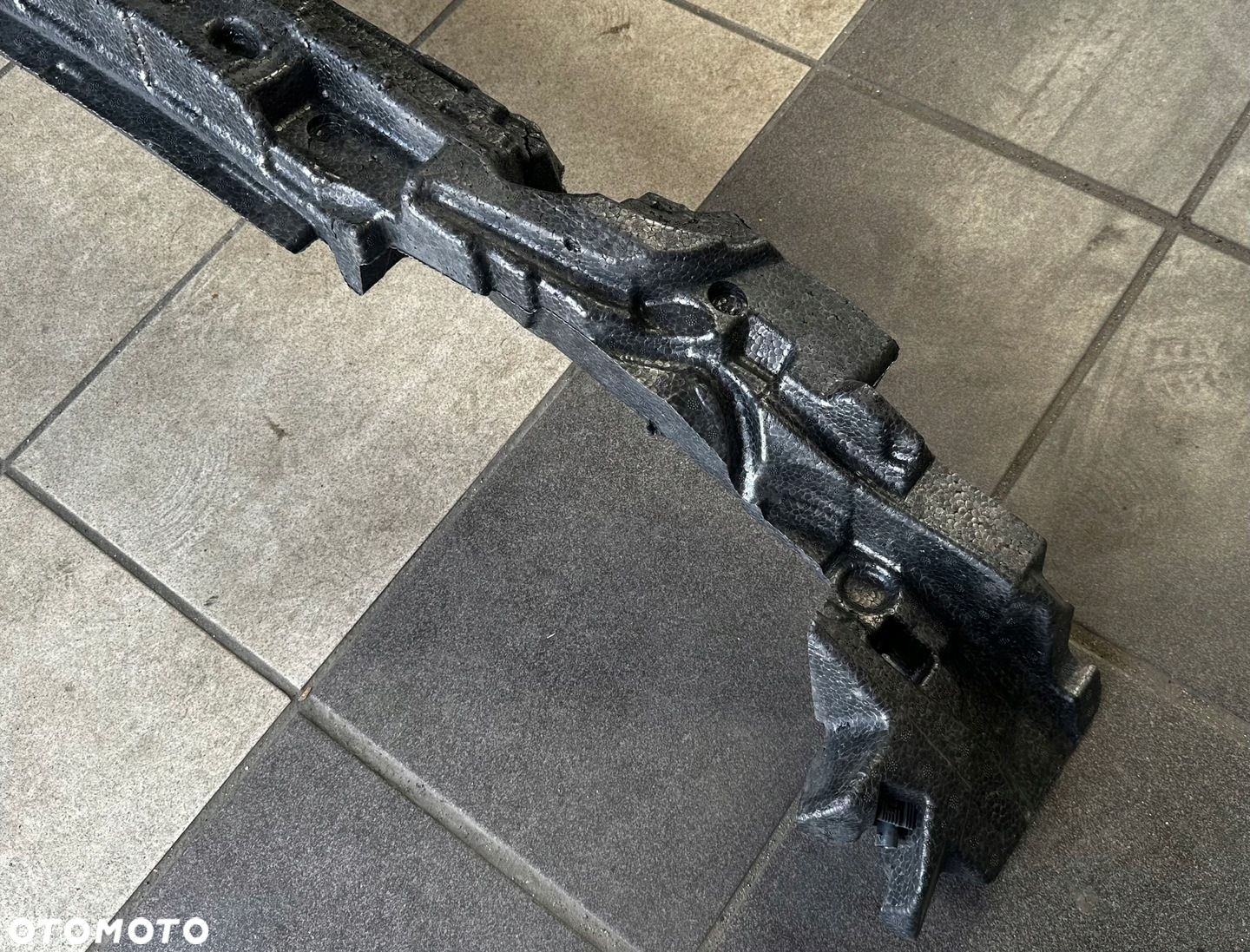 PIANKA ABSORBER ZDERZAKA MERCEDES E-KLASA W213 LIFT AMG LINE A2138850605 - 3