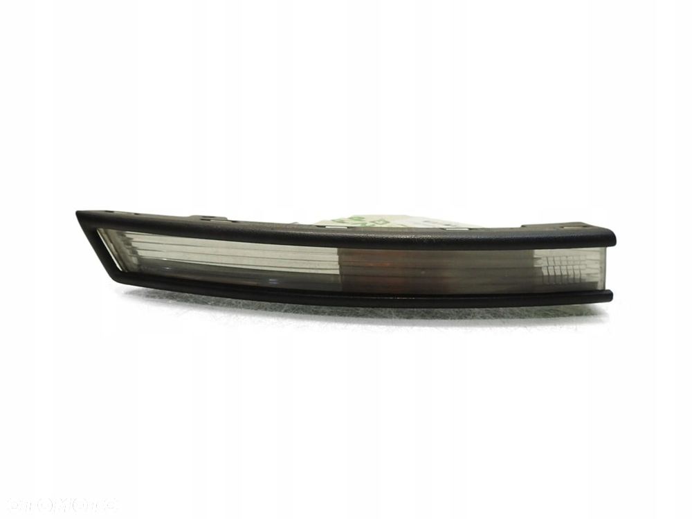 KIERUNKOWSKAZ ZDERZAKA PRAWY PRZÓD VW PASSAT B6 LIFT 3C0953042L - 1