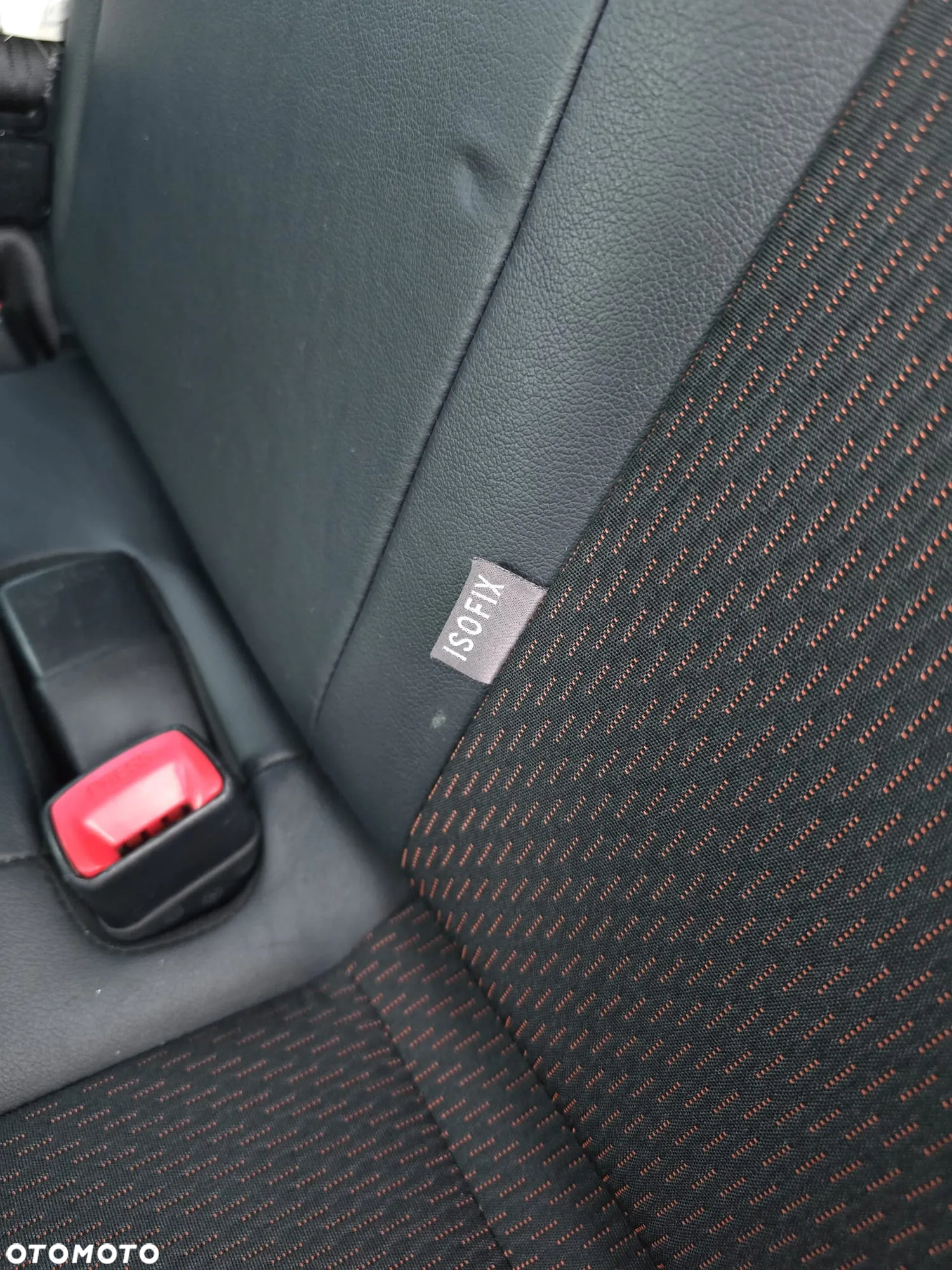 Toyota Yaris 1.33 VVT-i Executive - 27