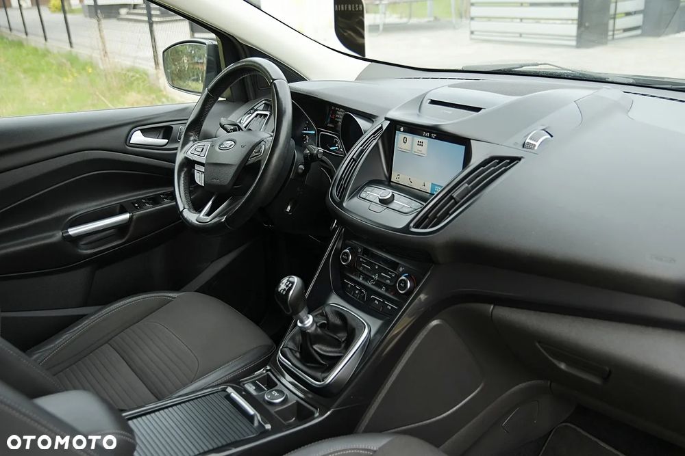 Ford Kuga 2.0 TDCi 4x4 Titanium - 7