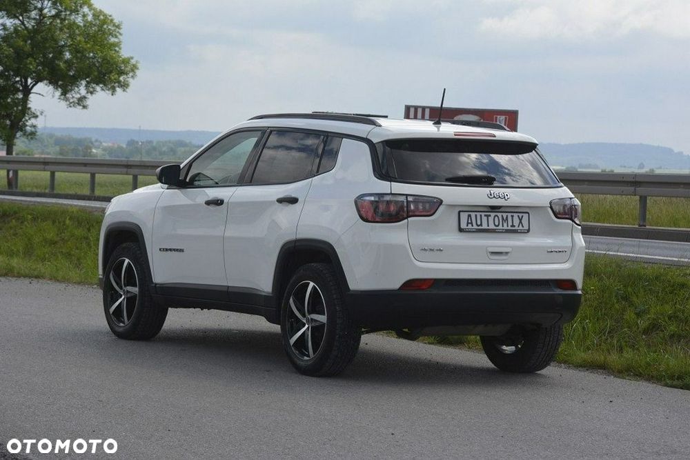 Jeep Compass - 6