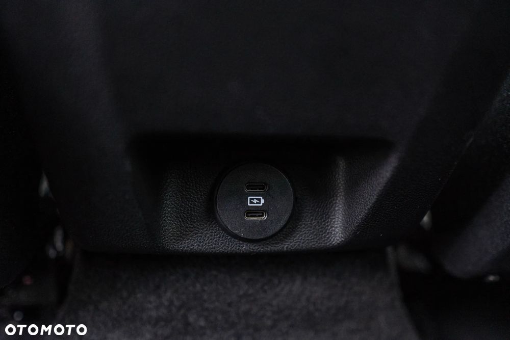 Ford Focus 1.5 EcoBlue STart-Stopp-System ST-LINE X - 38