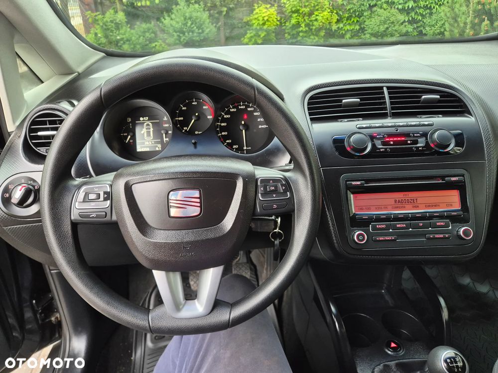 Seat Altea XL 1.6 TDI DPF CR Ecomotive Style Copa - 13