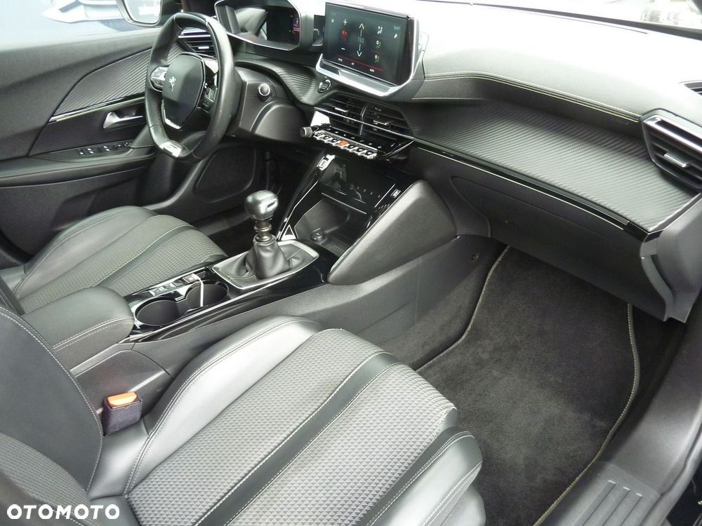 Peugeot 2008 - 15