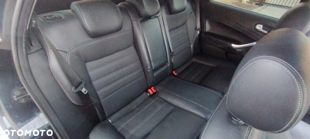 Ford Mondeo - 8