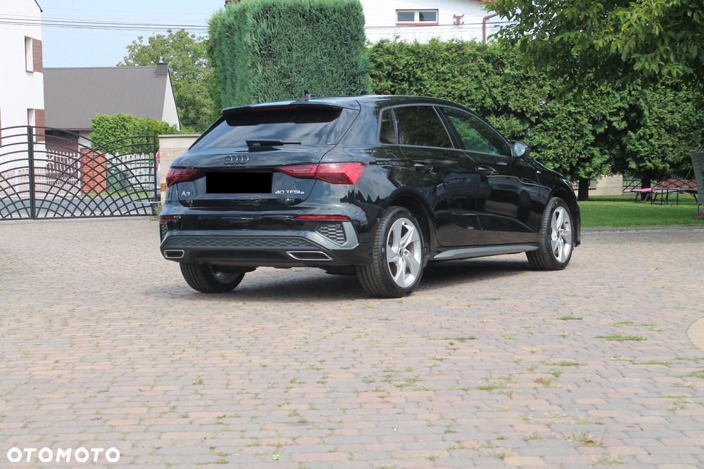 Audi A3 Sportback 1.4 TFSI e-tron Sport S tronic - 4