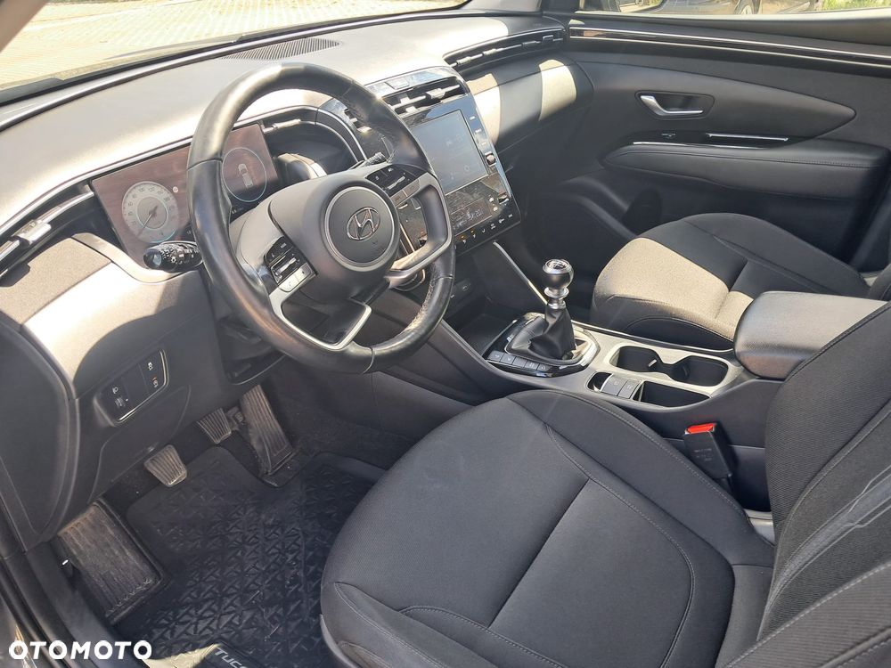 Hyundai Tucson 1.6 T-GDi Modern 2WD - 27