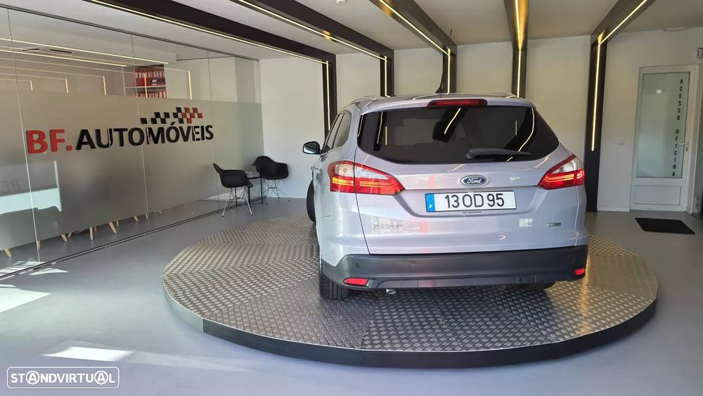 Ford Focus SW 1.6 TDCi Titanium - 17