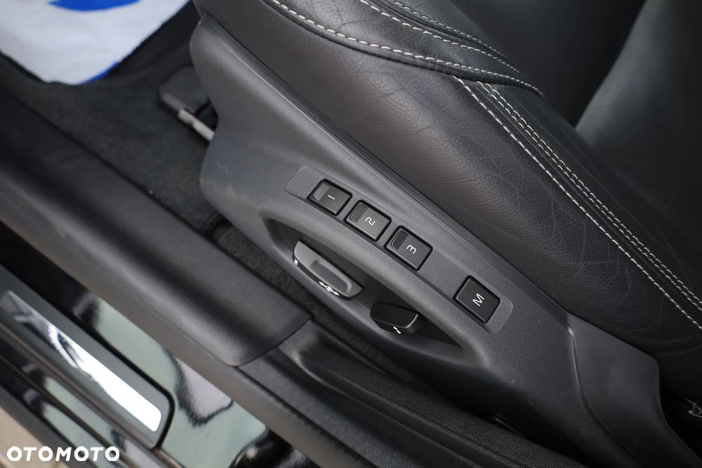 Volvo S60 T5 Drive-E Summum - 29