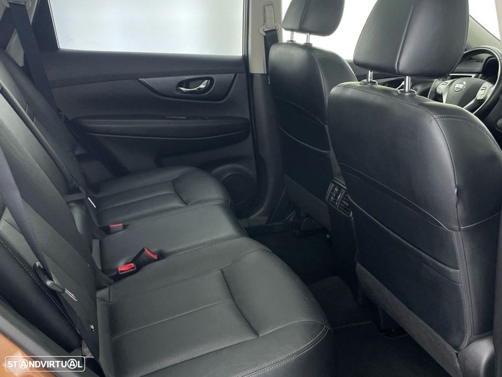 Nissan X-Trail 2.0 DCi Tekna Xtronic - 25