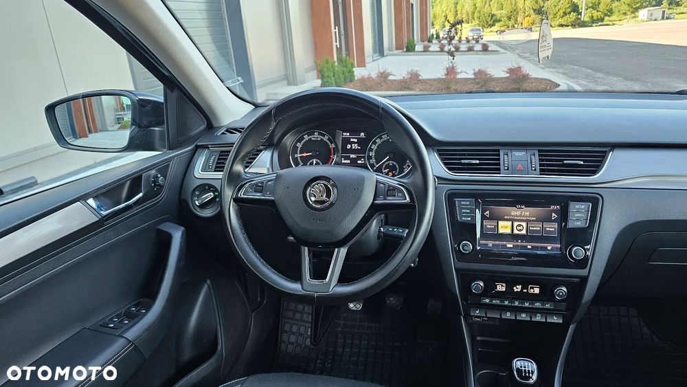 Skoda RAPID 1.0 TSI Style - 18