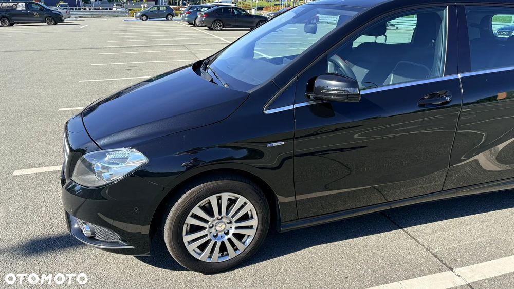 Mercedes-Benz Klasa B 180 - 4