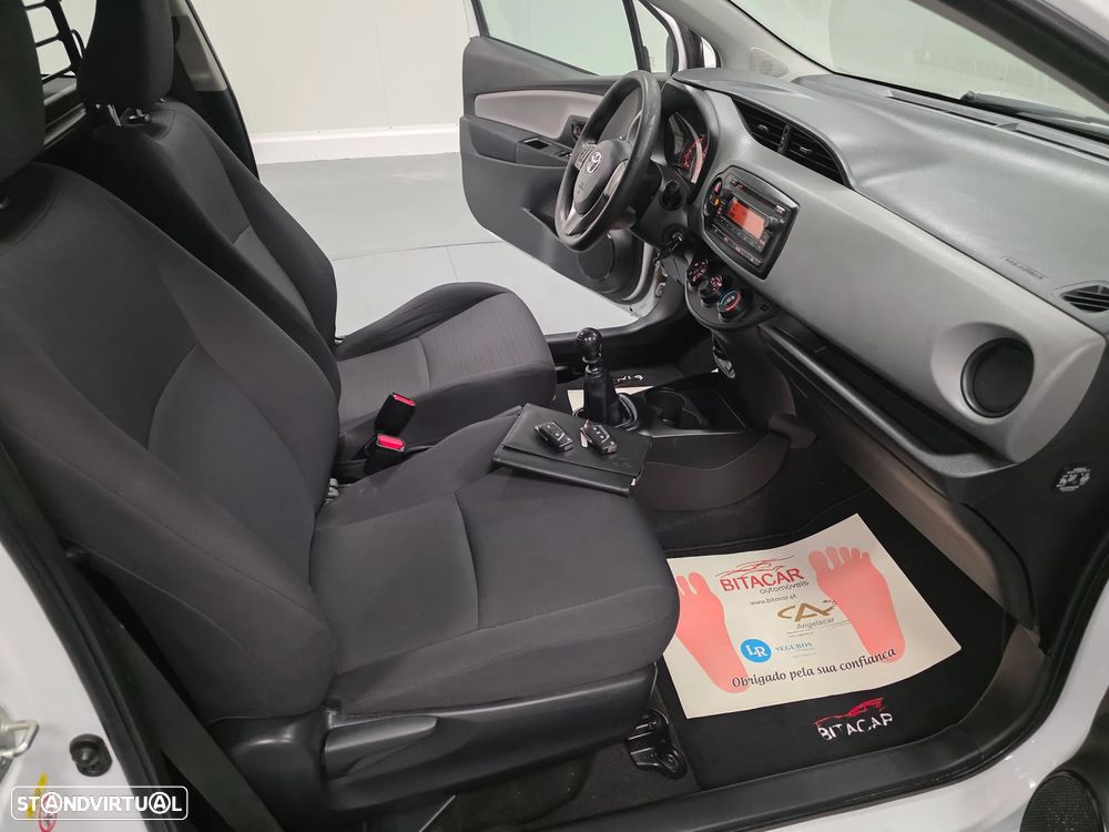 Toyota YARIS BIZZ 1.4 D-4D 90CV IVA DEDUTIVEL - 49