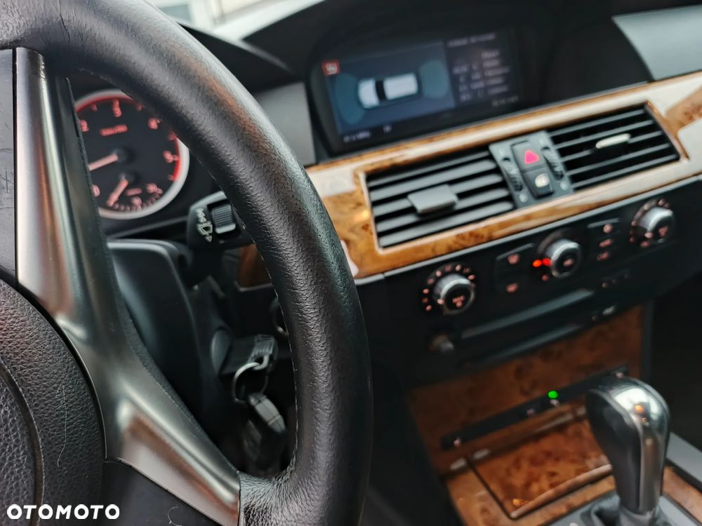 BMW Seria 5 530xd - 4