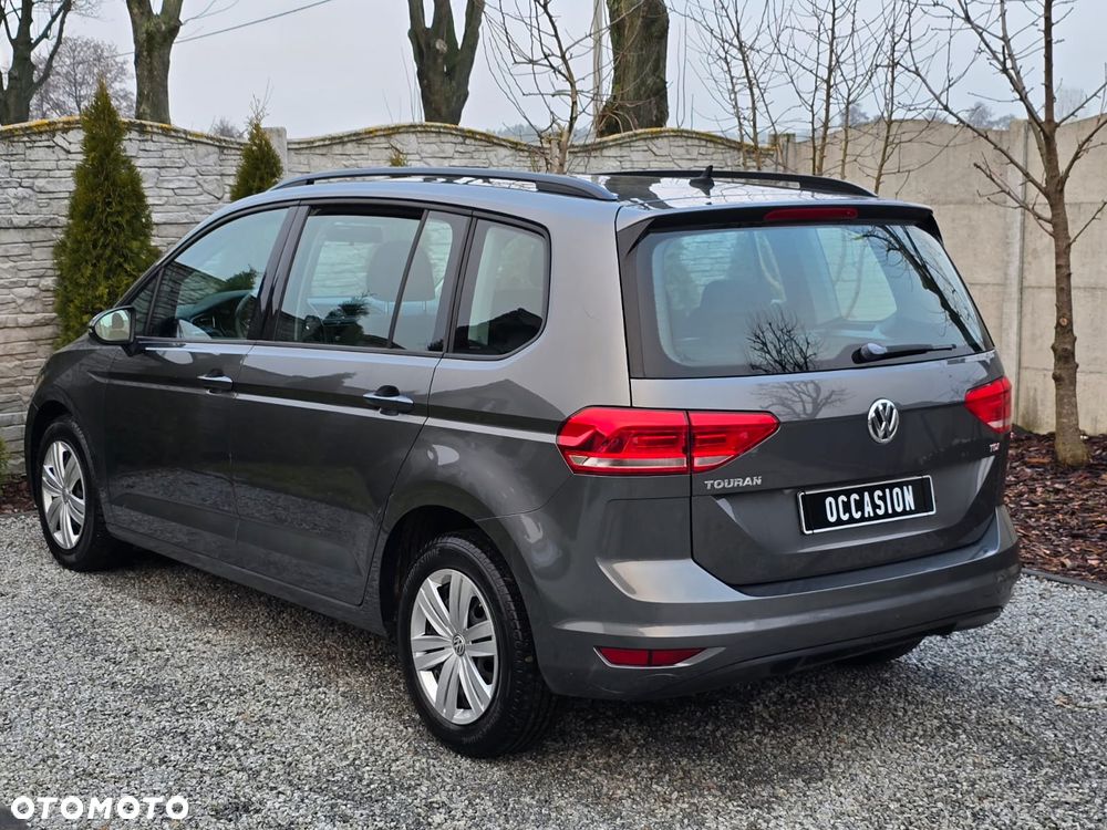Volkswagen Touran - 6
