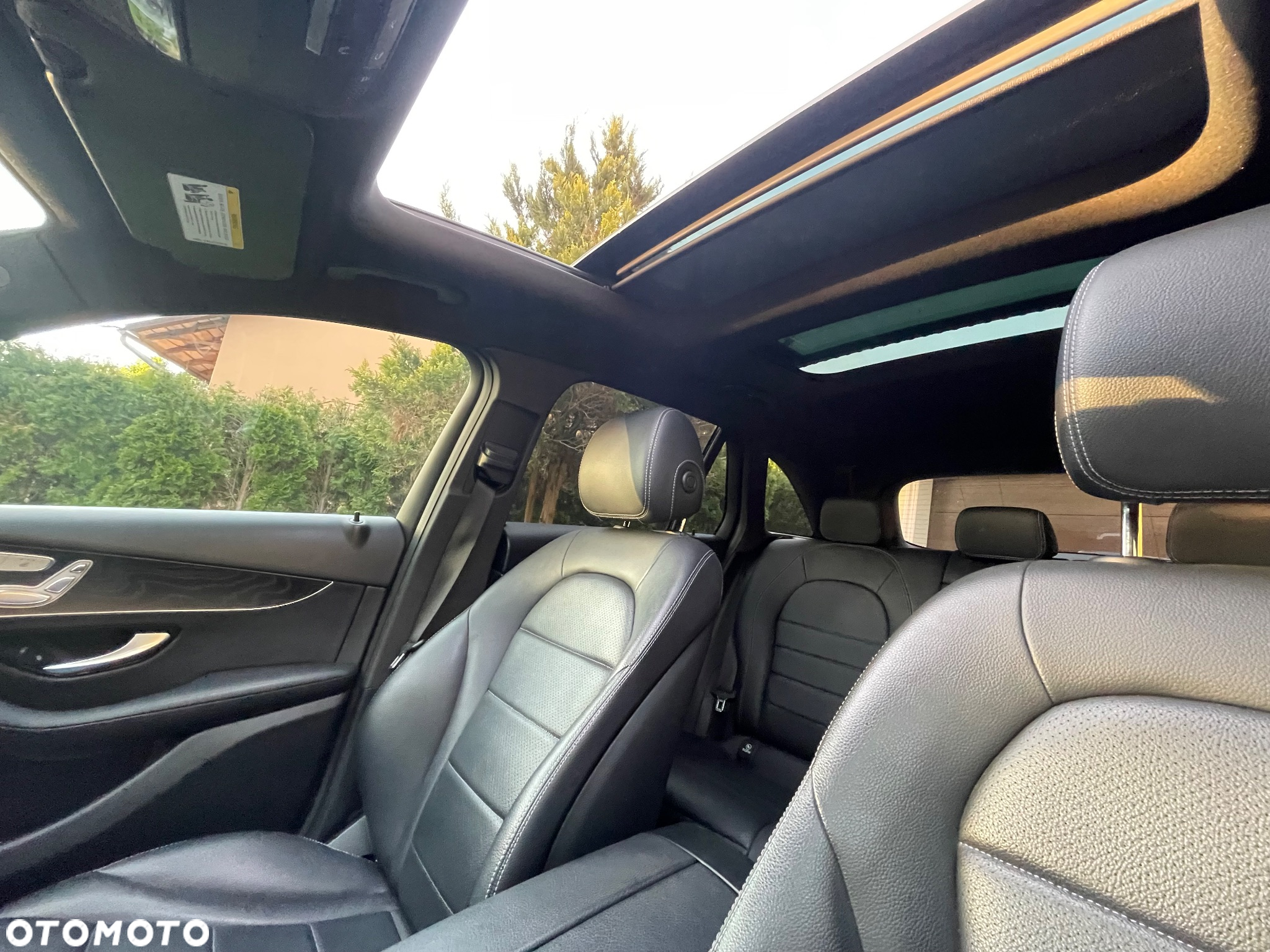 Mercedes-Benz GLC 300 4Matic 9G-TRONIC Edition Avantgarde - 19
