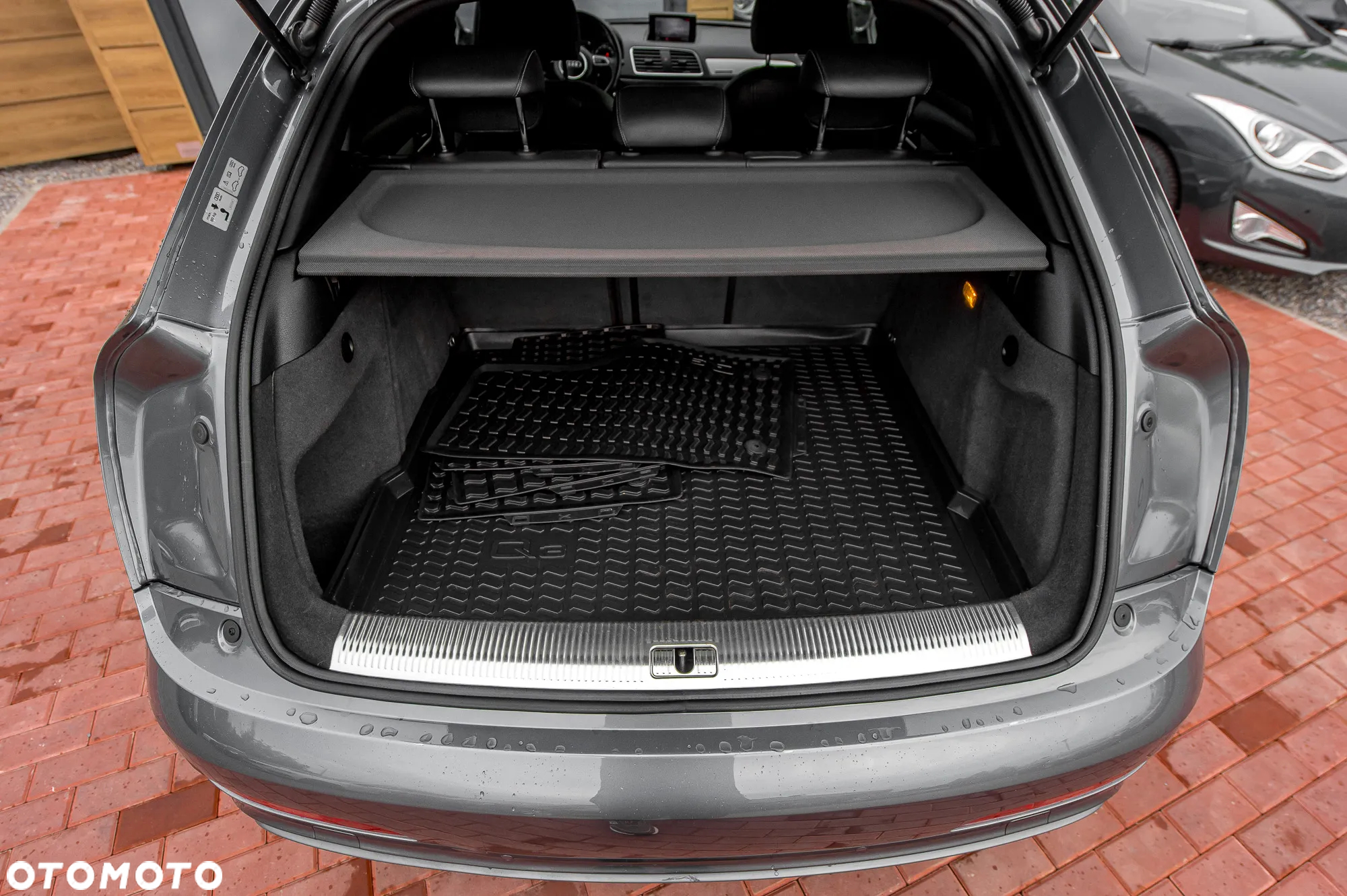 Audi Q3 2.0 TFSI Quattro S tronic - 14
