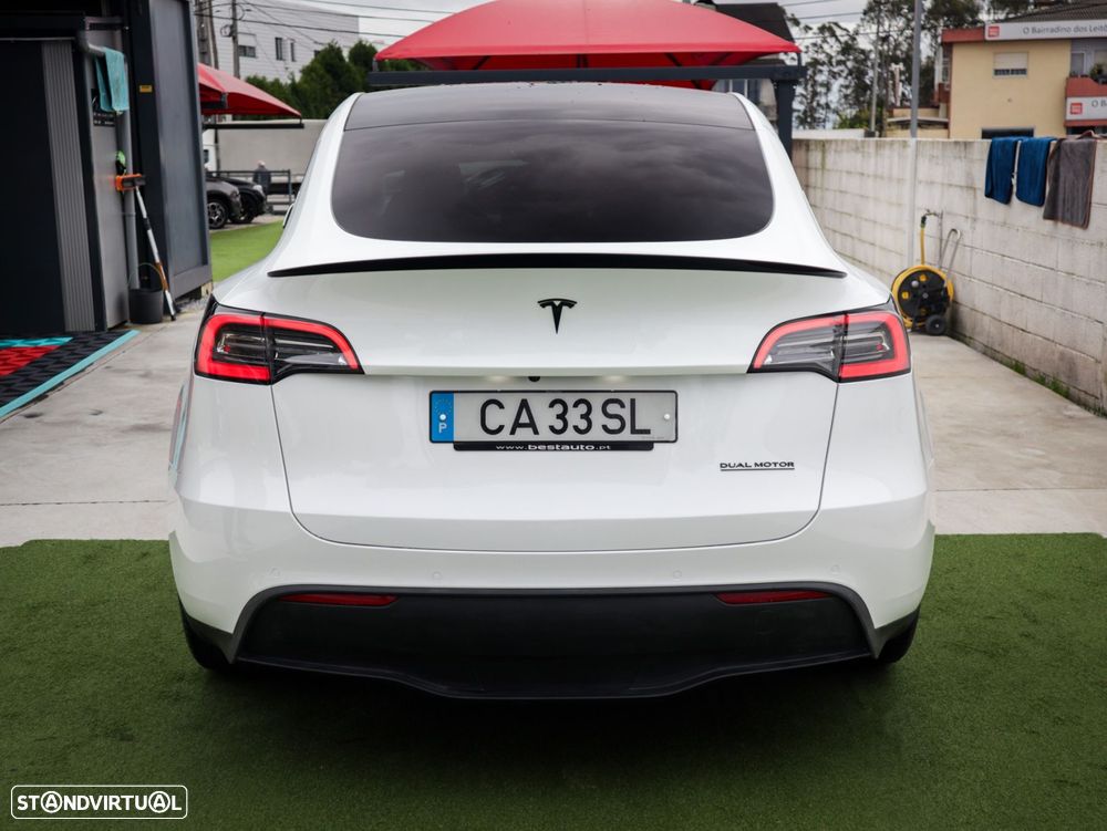 Tesla Model Y Performance Tração Integral - 8