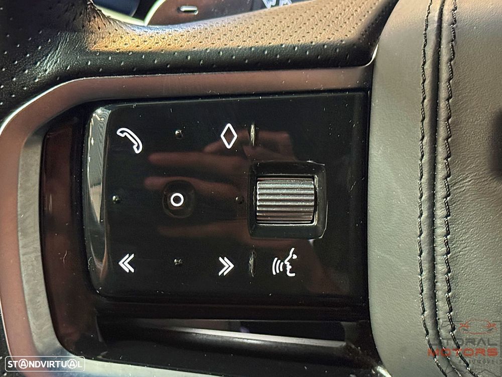 Land Rover Discovery Sport P300e R-Dynamic S - 24