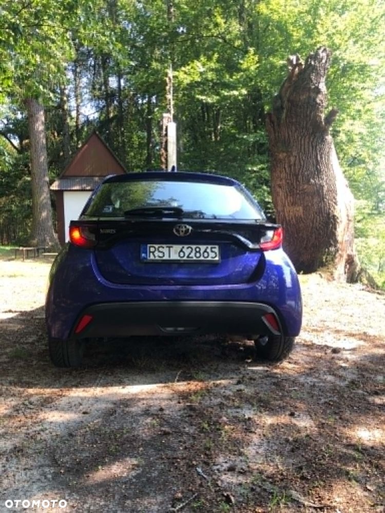 Toyota Yaris 1.5 Active - 9