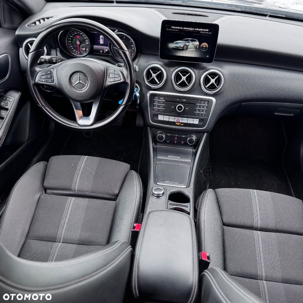 Mercedes-Benz Klasa A 180 CDI 7G-DCT AMG Line - 21