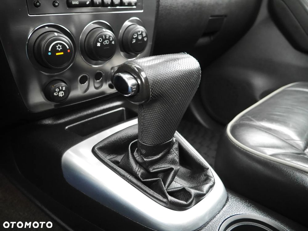 Hummer H3 Luxury - 18