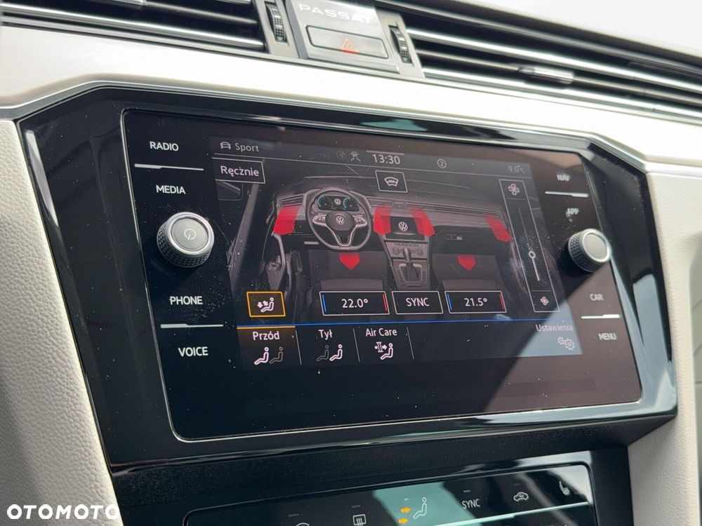 Volkswagen Passat 2.0 TSI Elegance DSG - 25