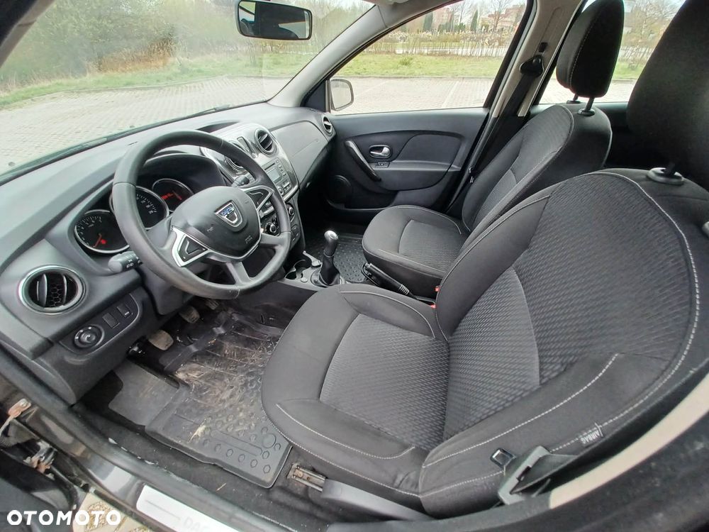 Dacia Logan 0.9 TCe Laureate S&S EU6 - 22