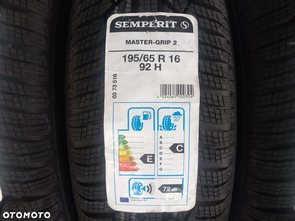 Opony zimowe Semperit Master-Grip 2 195/65R16 92H - 2