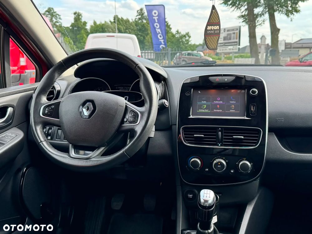Renault Clio - 18