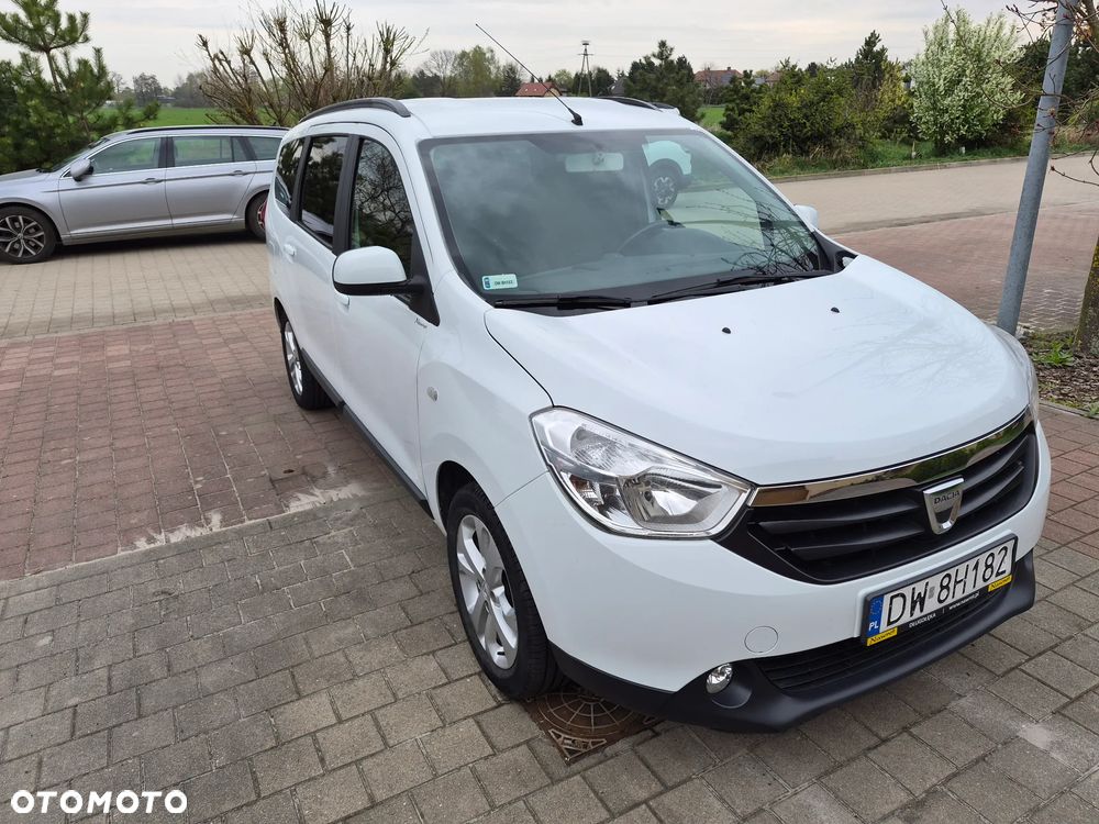 Dacia Lodgy 1.6 SCe Laureate S&S - 11