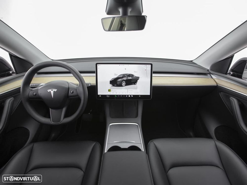 Tesla Model Y Long Range RWD - 8