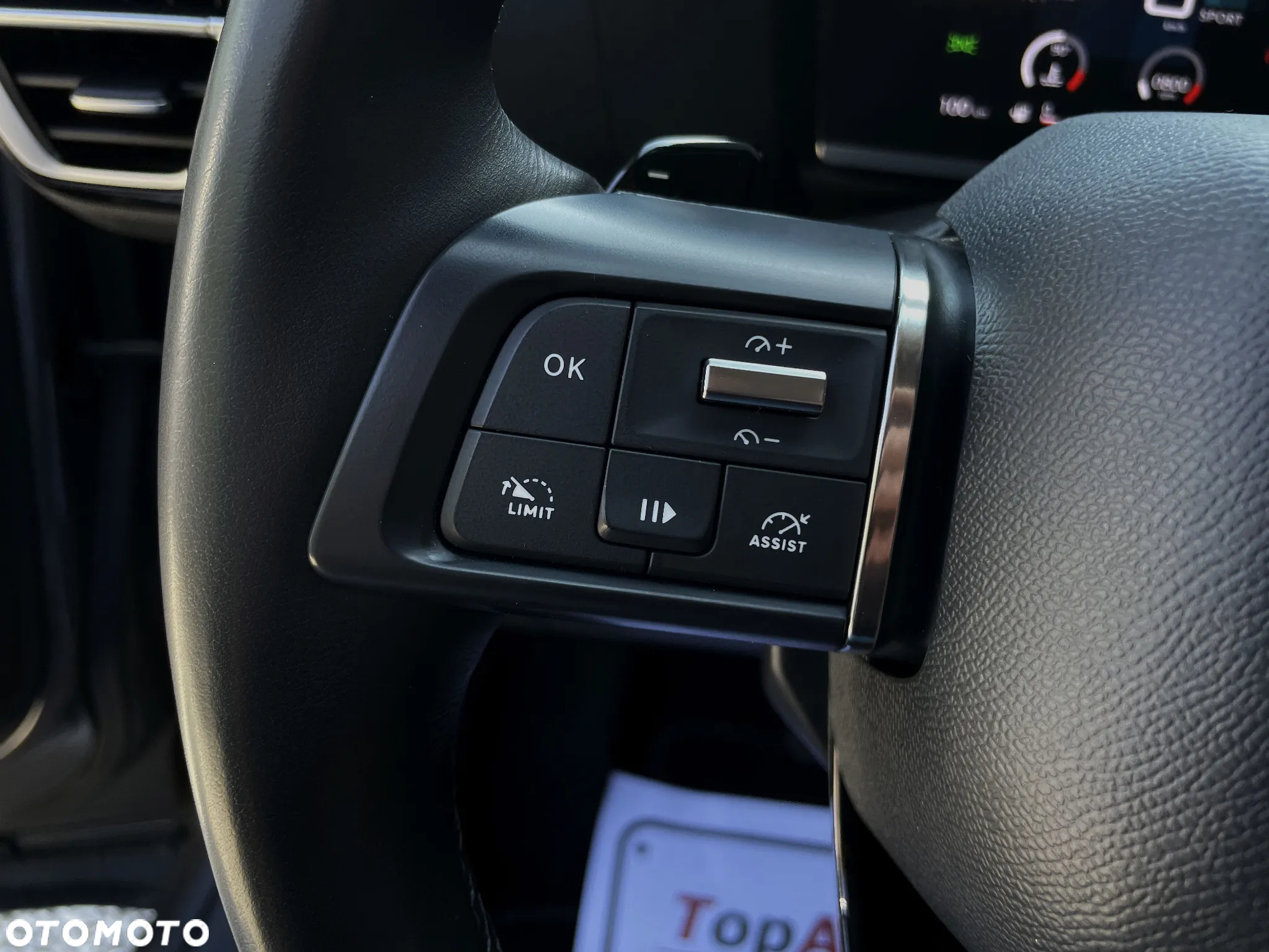 Citroën C4 PureTech 130 Stop&Start EAT8 SHINE - 22