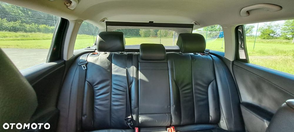 Volkswagen Passat 2.0 TDI Highline - 3