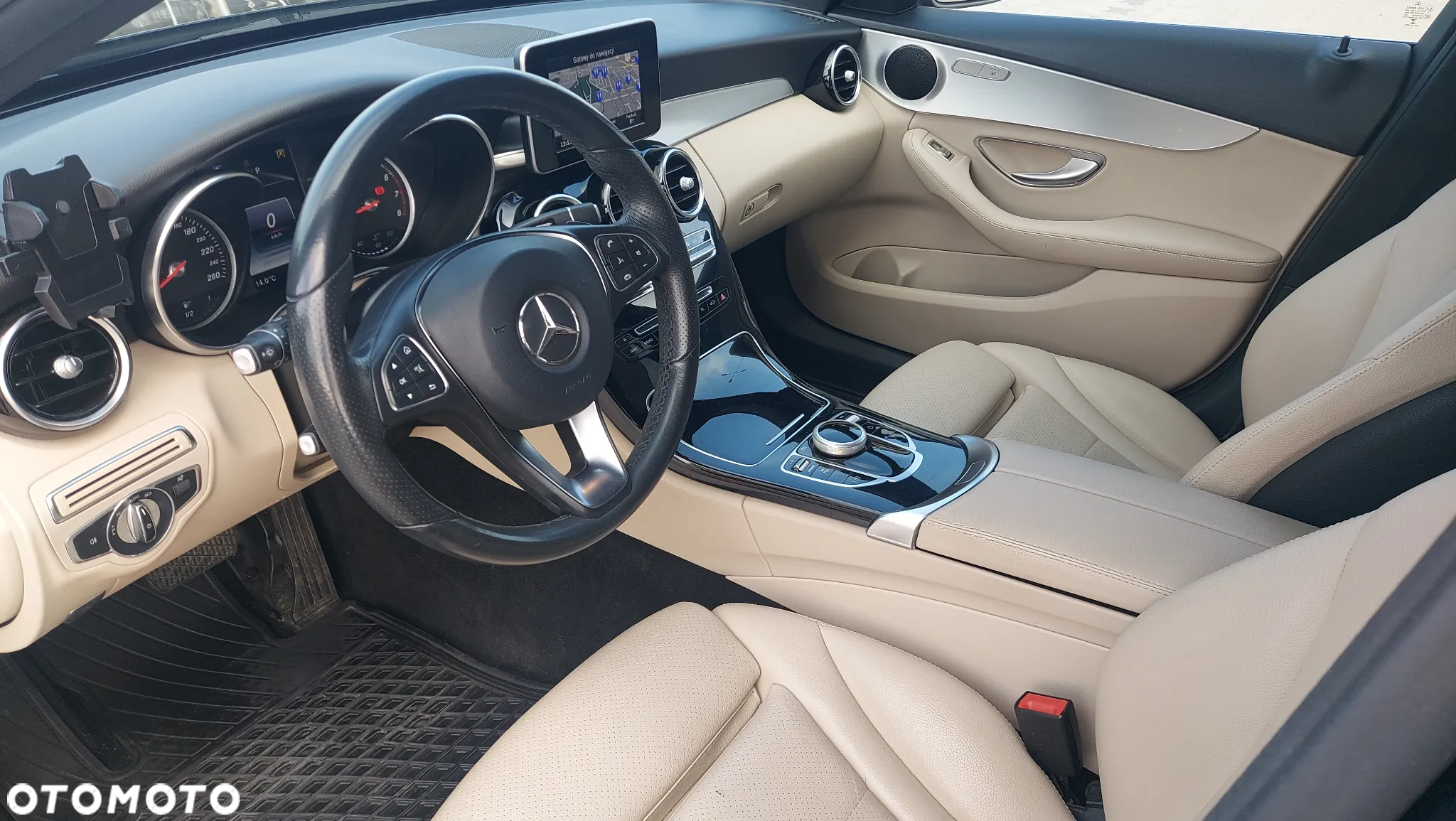 Mercedes-Benz Klasa C 200 4-Matic 9G-TRONIC - 7