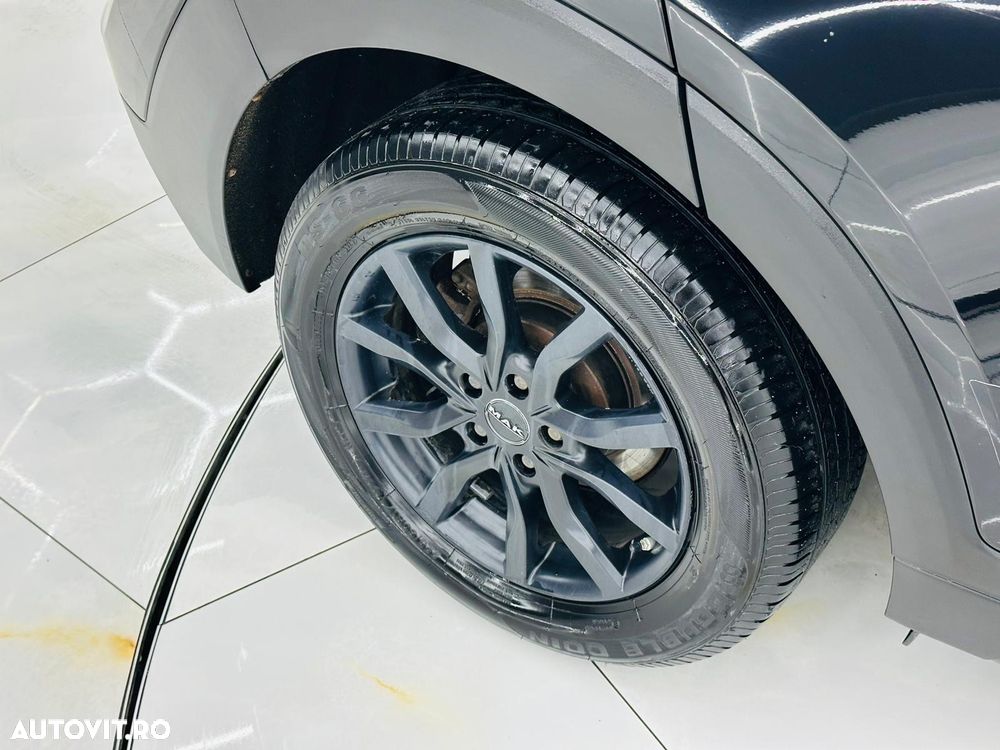 Hyundai Tucson blue 1.7 CRDi 2WD Passion Plus - 11