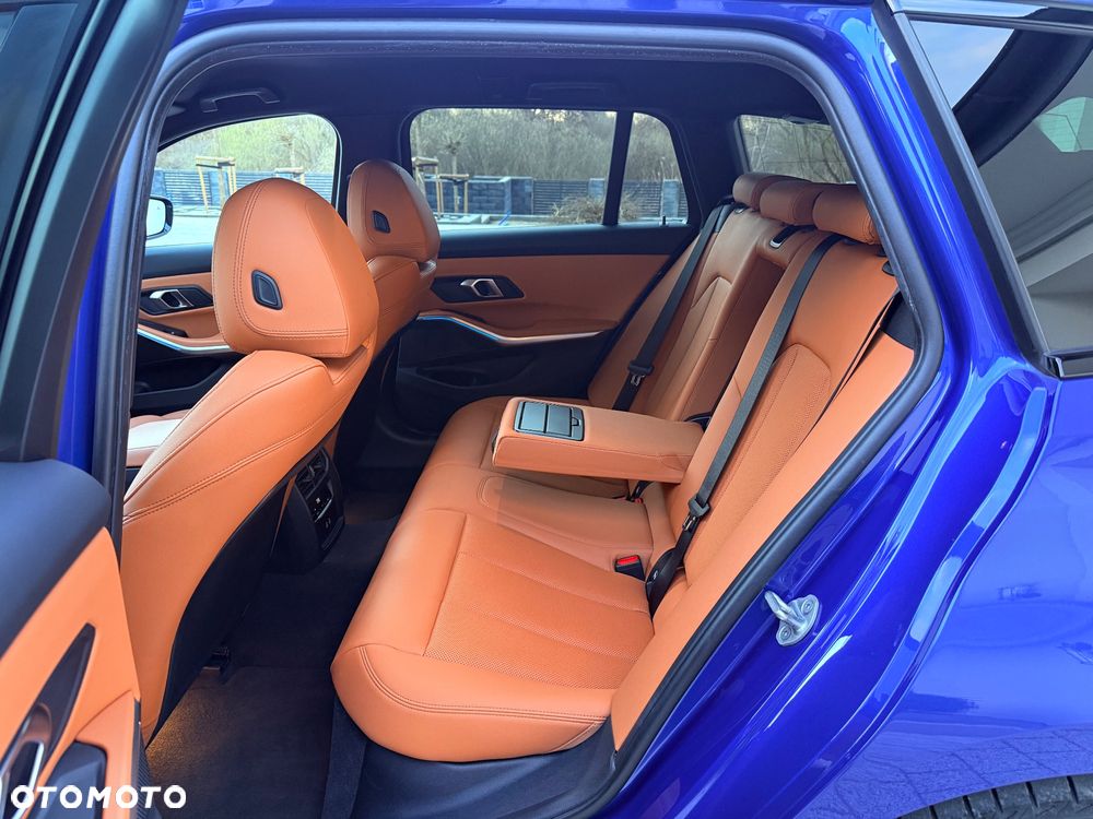 BMW Seria 3 320d xDrive M Sport sport - 22