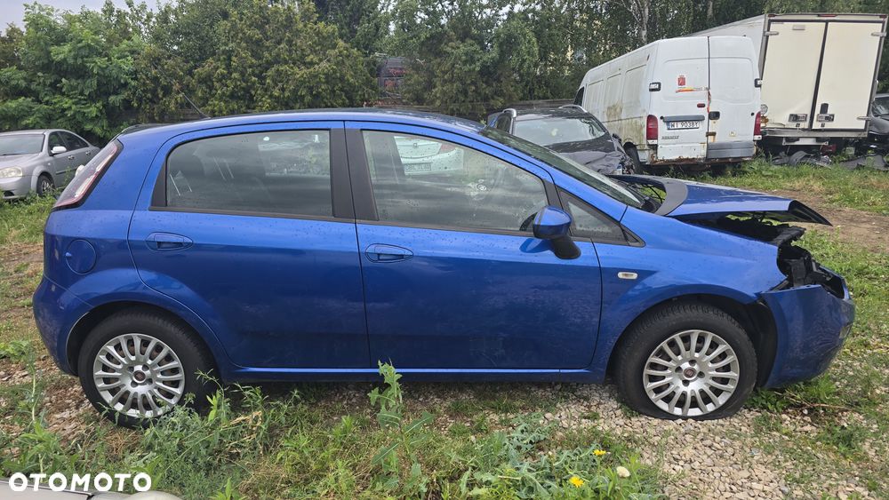 Fiat Punto 1.4 Estiva S&S - 7