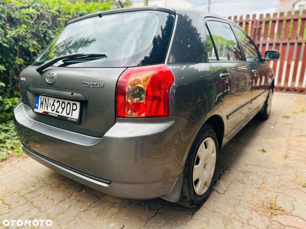 Toyota Corolla 1.4 VVT-i Base - 2
