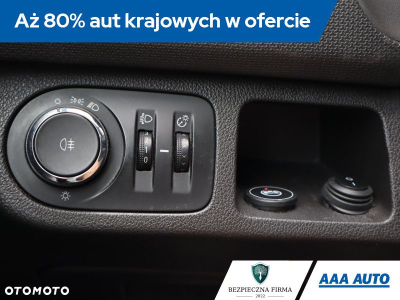 Opel Meriva - 21