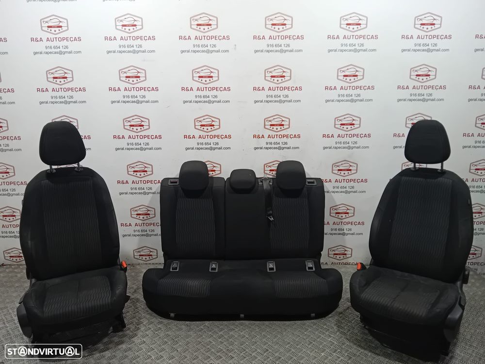 Conjunto de Bancos Peugeot 308 II SW em Tecido Original - 13