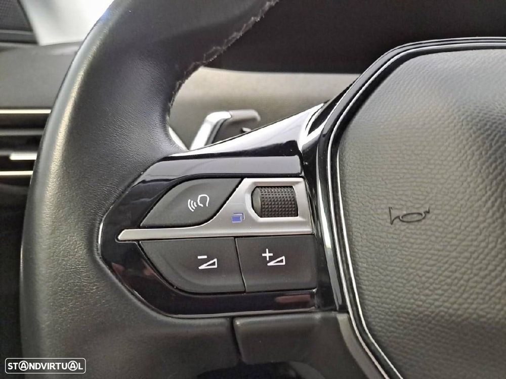 Peugeot 5008 1.5 BlueHDi Allure Pack EAT8 - 16