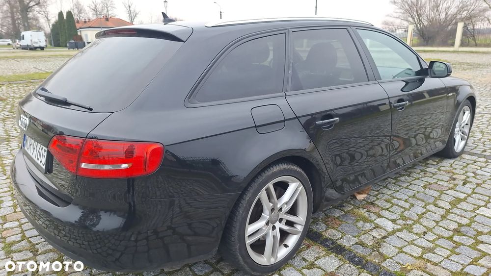 Audi A4 Avant 2.0 TDI DPF quattro S tronic S line Sportpaket - 6