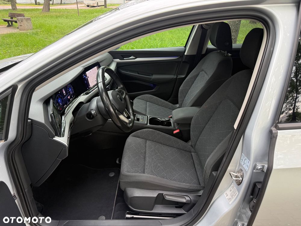 Volkswagen Golf Variant - 14