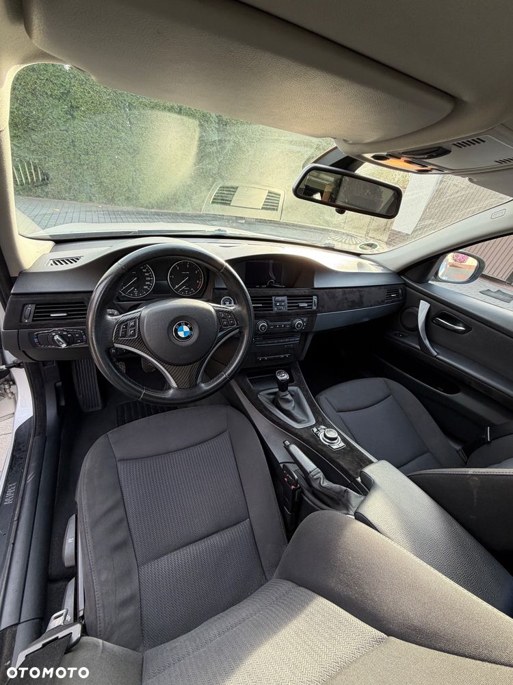 BMW Seria 3 - 11
