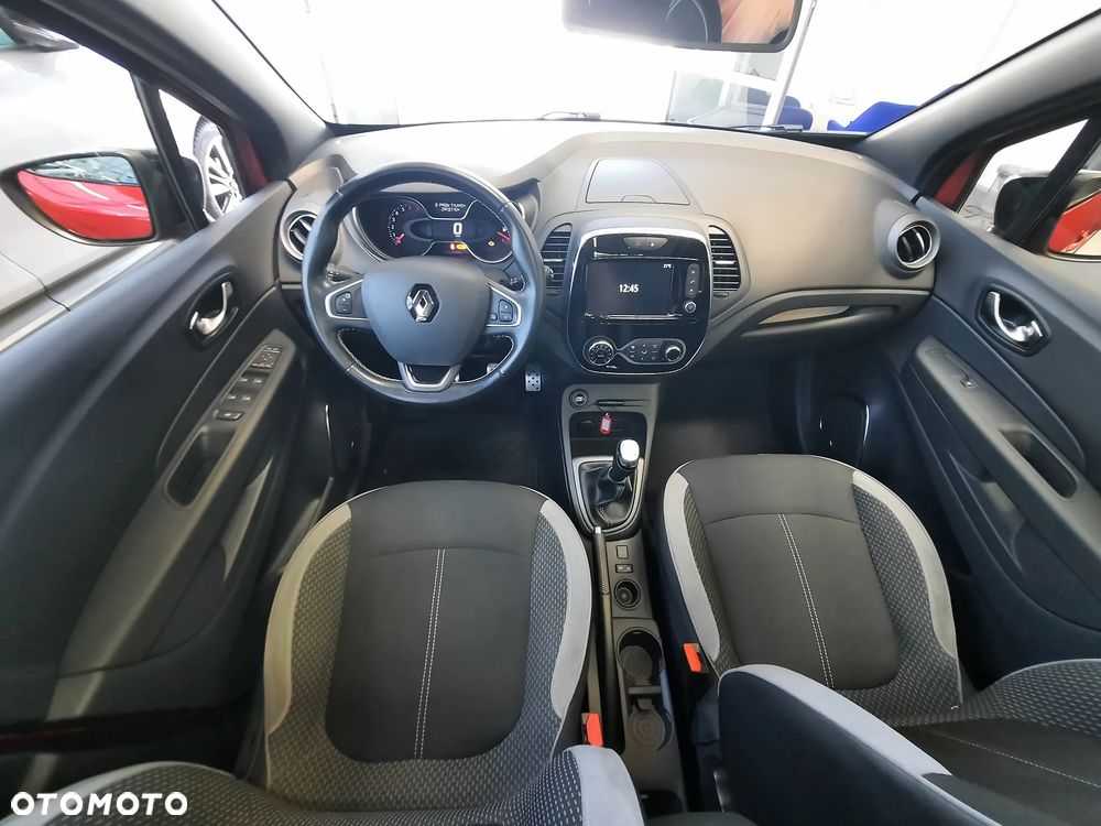 Renault Captur (ENERGY) TCe 90 BOSE EDITION - 30