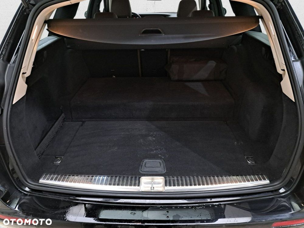 Mercedes-Benz Klasa E - 18