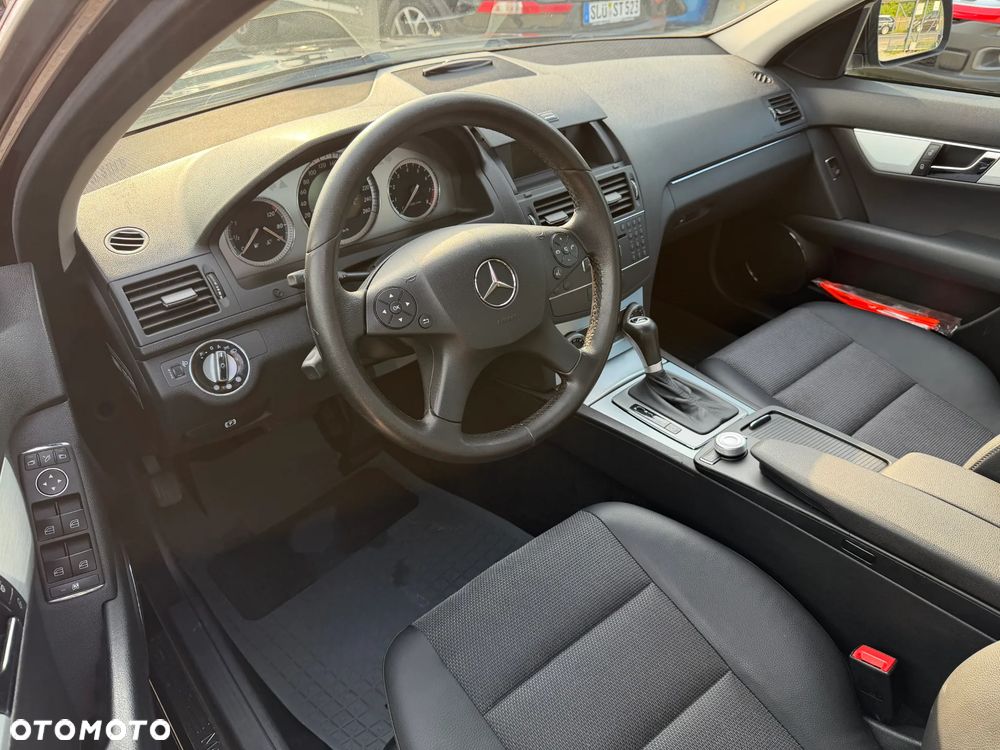 Mercedes-Benz Klasa C 180 Kompressor Automatik Avantgarde - 38